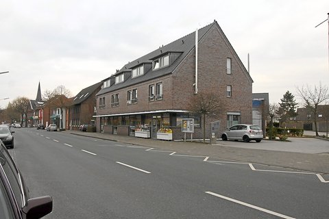 Der Schlecker-Markt an der Vorhelmer Hauptstraße Der Schlecker-Markt an der Vorhelmer Hauptstraße